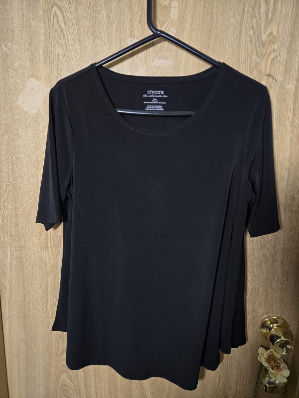 Chicos Ultimate Tee Solid Black Top